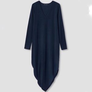 NWT Universal Standard Geneva long sleeve dress v neck 4XS (00)